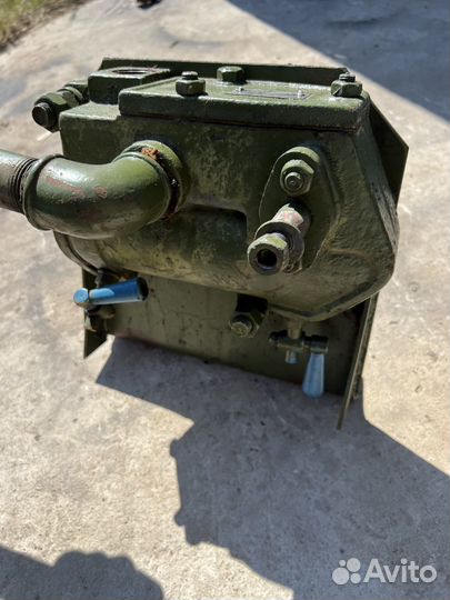 Ручной поршневой насос 