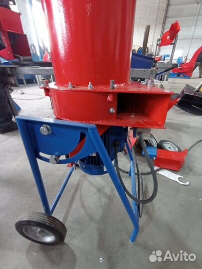 Измельчитель травы, ботвы, соломы тр-967