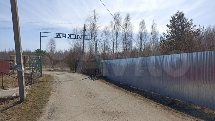 Дача 24 м² на участке 6 сот.