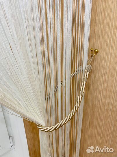 Штора кисея с пришитой лентой белая