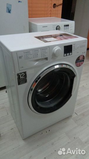 Стиральная машина Ariston