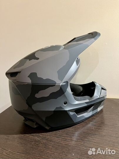Мотошлем кросс/эндуро FOX v1 black camo