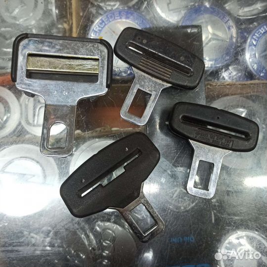 Заглушка ремня безопасности 191857737