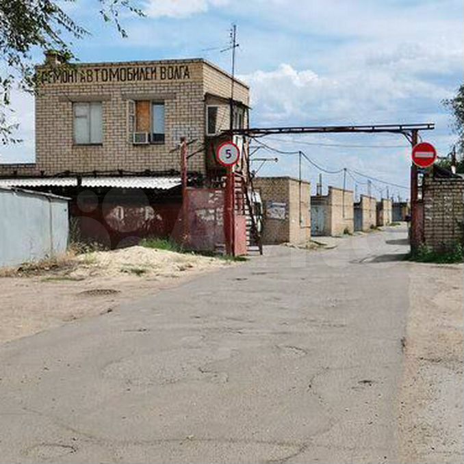 Гараж 6 на 4 кооператив. Авито гараж волгоград красноармейский. Гараж в гк. Гск магистраль волгоград. Салон гараж в красноармейском районе.