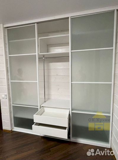 Стенка в гостиную