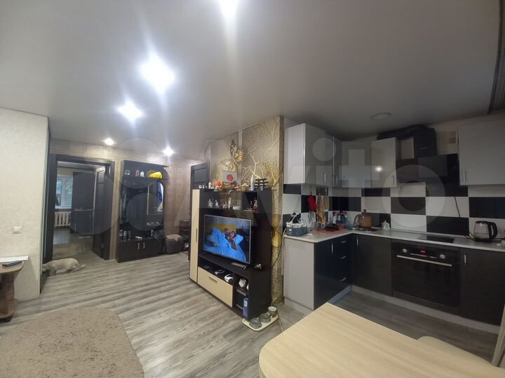 2-к. квартира, 48 м², 3/5 эт.