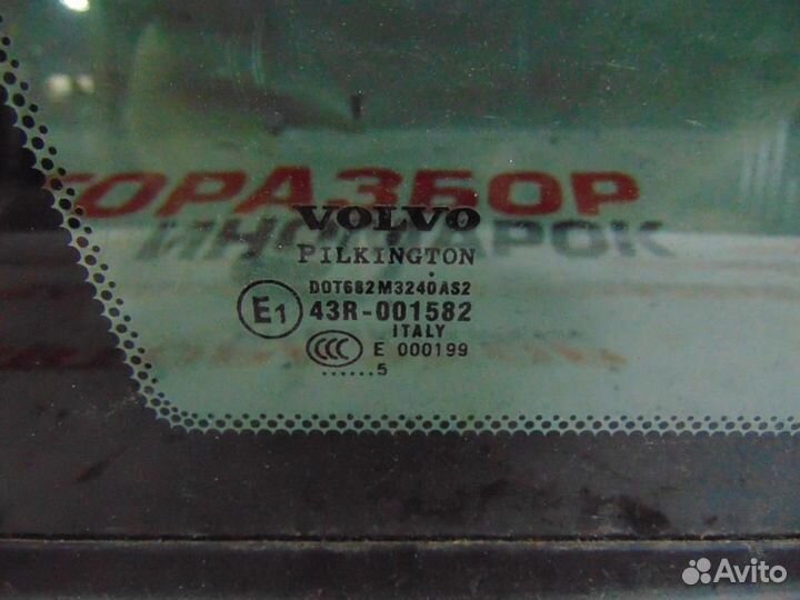 Стекло кузовное глухое левое Volvo XC90 2002-2015