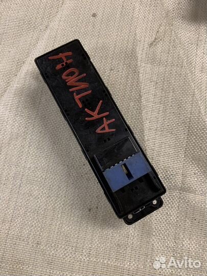 Кнопки стеклоподъемников ssangyong actyon 1