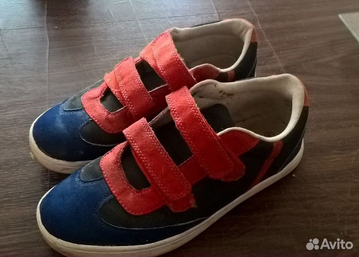 Продам кроссовки Beppi 37 р. Состояние новых