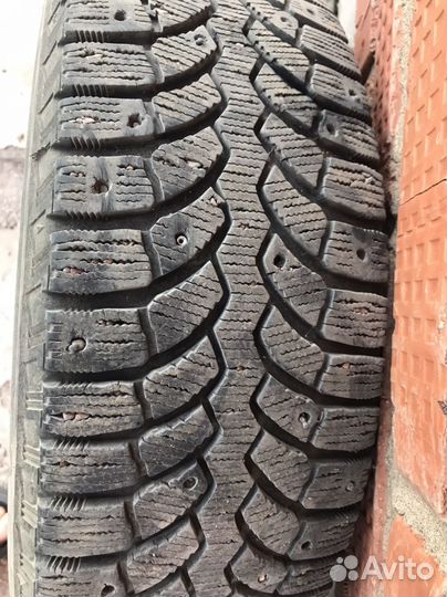 Bridgestone Blizzak Spike-01 185/65 R15