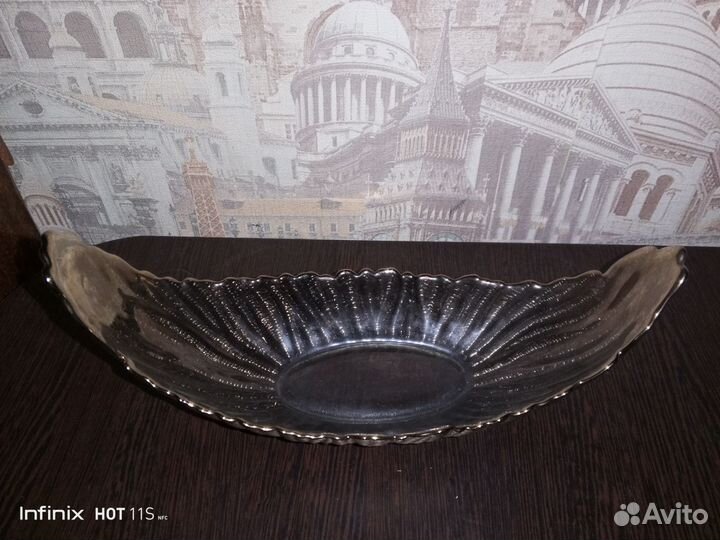 Ваза, фруктовница, конфетница