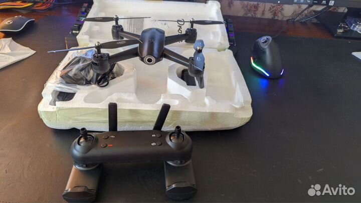 Квадрокоптер s165 с камерой игрушка