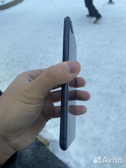 iPhone 8 Plus, 64 ГБ