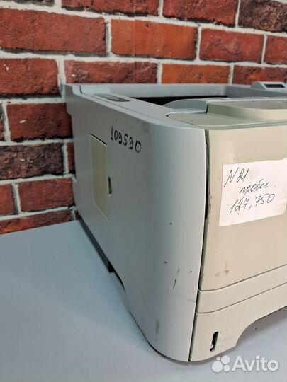 Принтер цветной Hp cp1515n