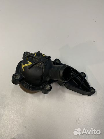 Корпус термостата Audi A6 C6 06E121111D