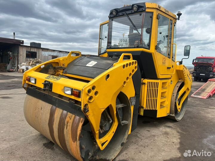 Дорожный каток Bomag BW 151 AD-4, 2011