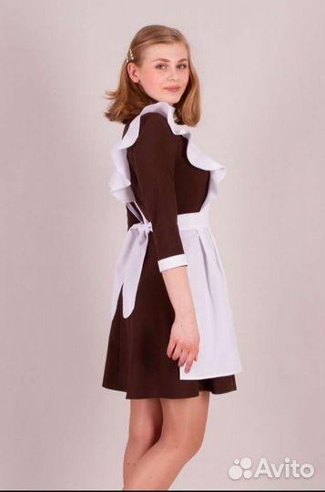 Белый школьный фартук