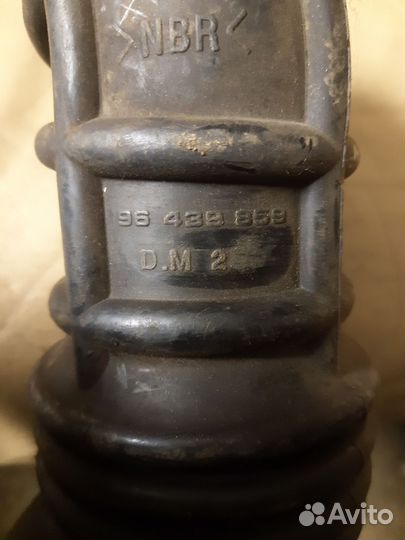 Патрубок воздушного фильтра Шевроле Авео 1,4л