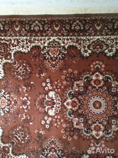 Ковер шерстяной