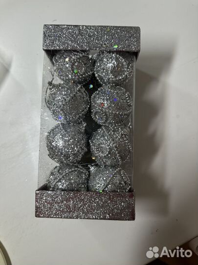 Елочные шары серебрянные