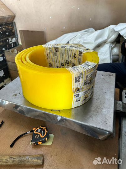 Скребок дорожный полиуретановый 2000*150*10