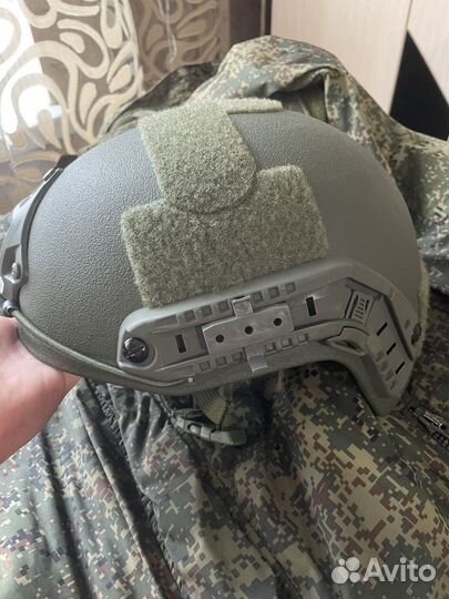 Каска военная тактическая