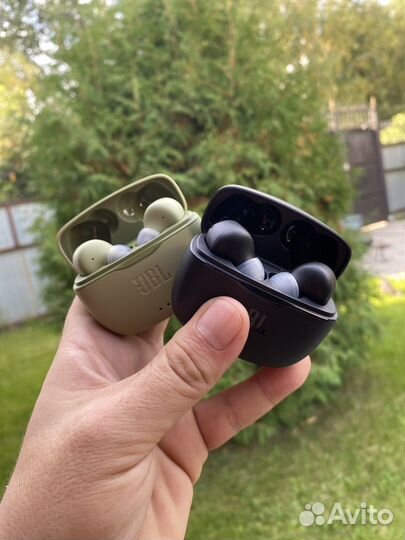 Наушники JBL Tune 215 TWS