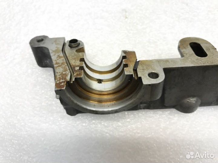 Бугель распредвала Chevrolet Cruze седан 1.8 2010