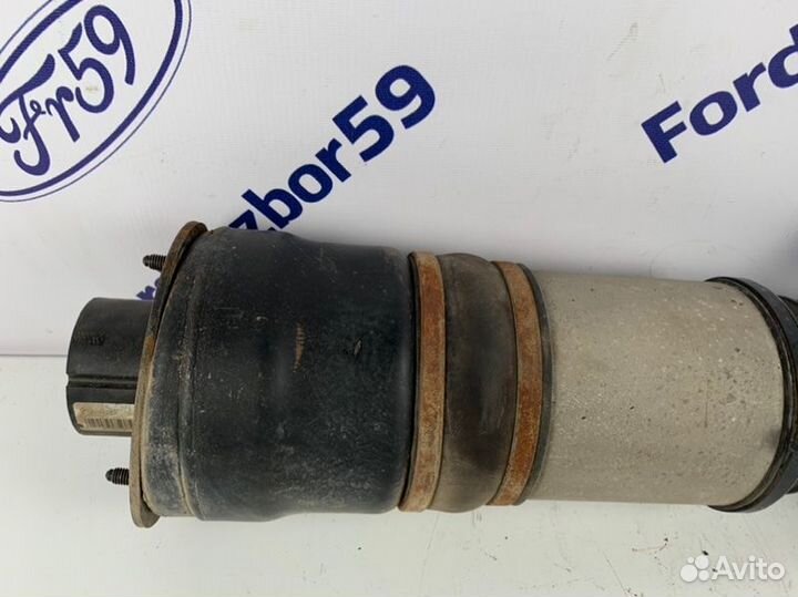 Стойка подвески передняя левая Mercedes-Benz