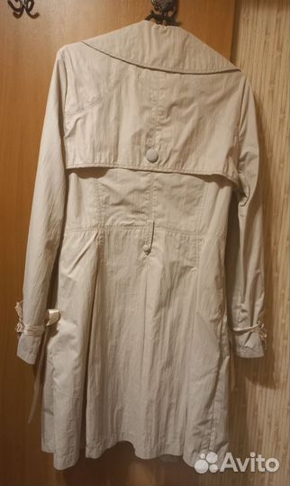 Плащ женский