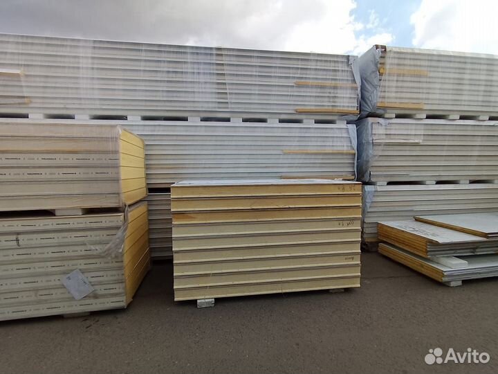 Сэндвич-панели 40000 м2 в наличии