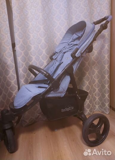 Прогулочная коляска