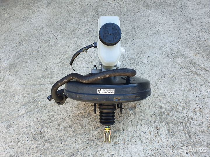 Вакуумный усилитель тормозов для Nissan Fuga Y50