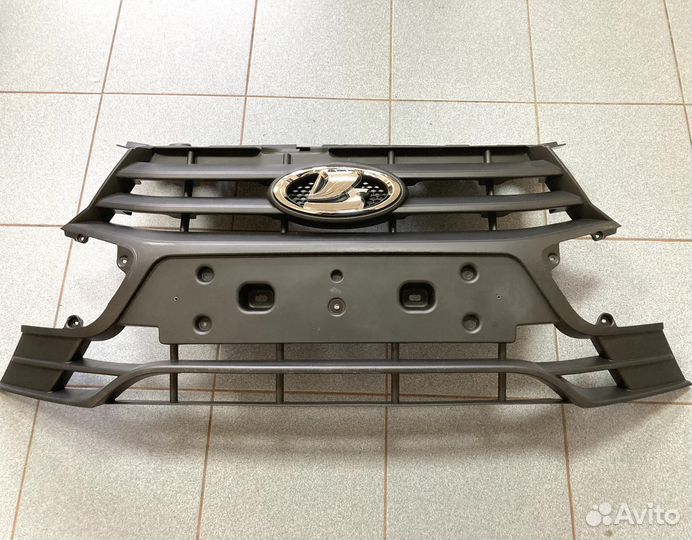 Решетка радиатора LADA Granta FL