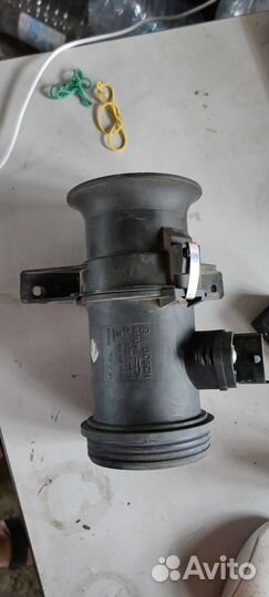 Расходомер воздуха audi A6 C5. 2.5 TDI