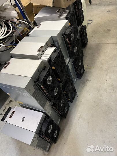 Bitmain S19jPro(104th) б/у как новые