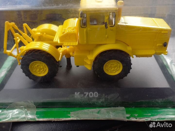 Модельки тракторов