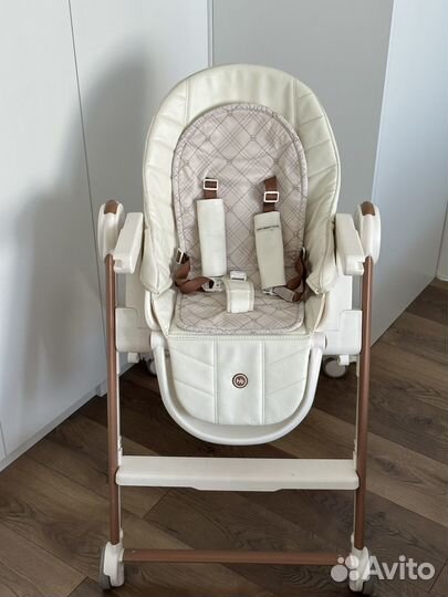Детский стульчик для кормления happy baby