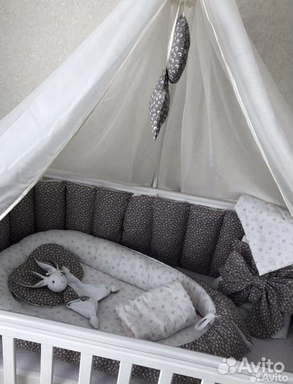 Комплект бортиков в кроватку