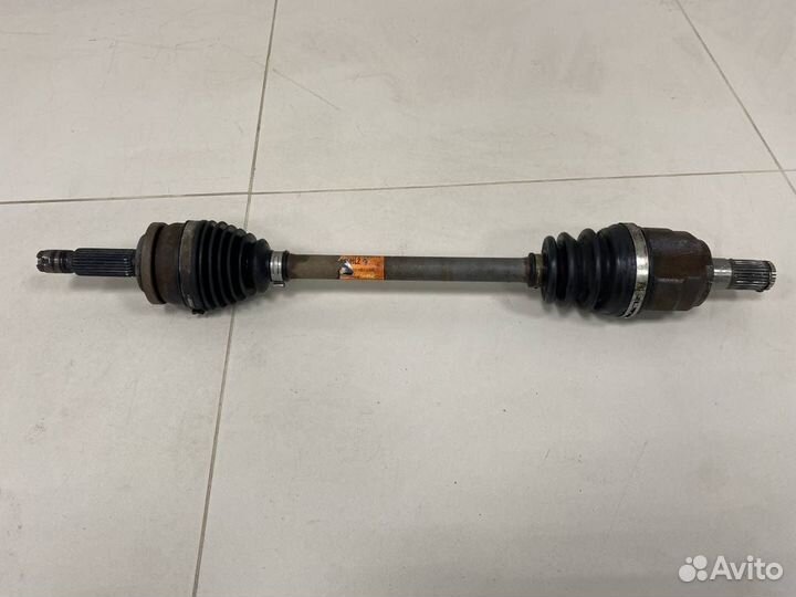 Привод передний левый Hyundai Solaris 2017