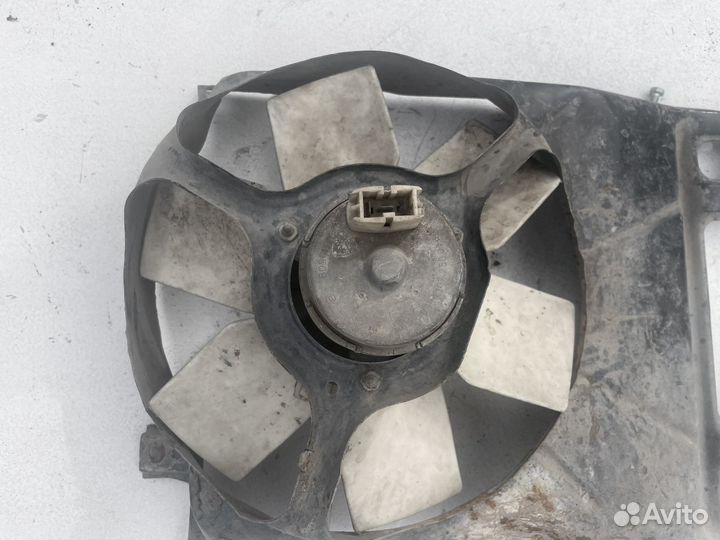 Вентилятор охлаждения Audi 80 B3