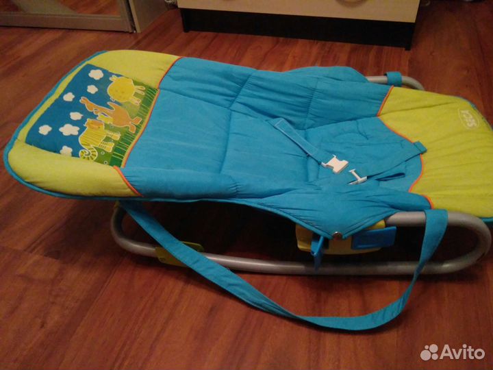 Шезлонг для новорожденных