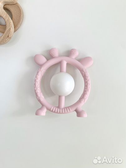 Силиконовый прорезыватель погремушка
