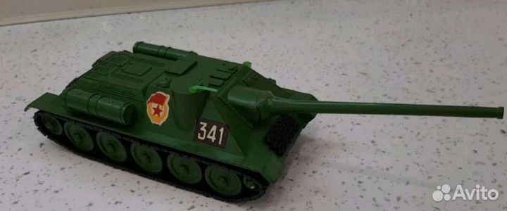 Танк СССР су 100 новый, в заводской упаковке