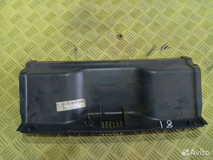 Накладка на торпедо (нижняя) правая Man Tgl Tgm