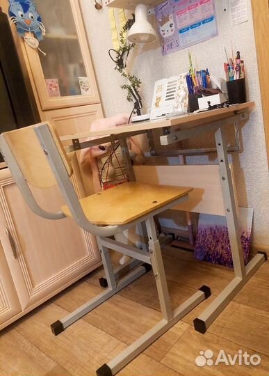 Растущая парта и стул