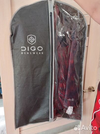 Костюм мужской