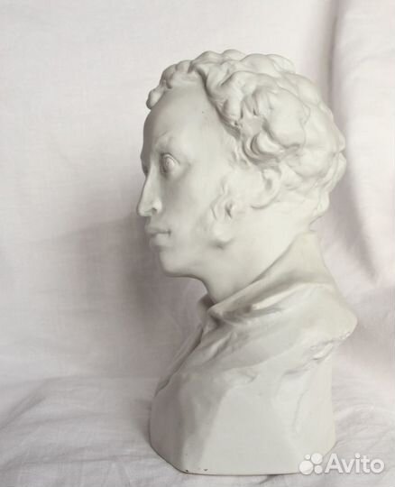 Бюст. А.С. Пушкин. лфз