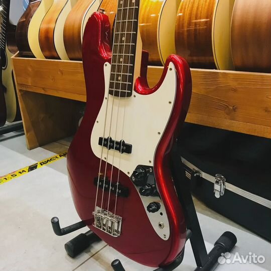 Бас-гитара Squier by Fender Affinity Jazz Bass SS