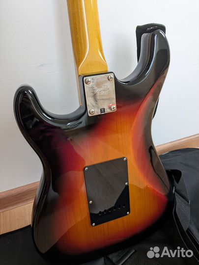 Гитара Fender Squier Classic Vibe strat 60S SSS